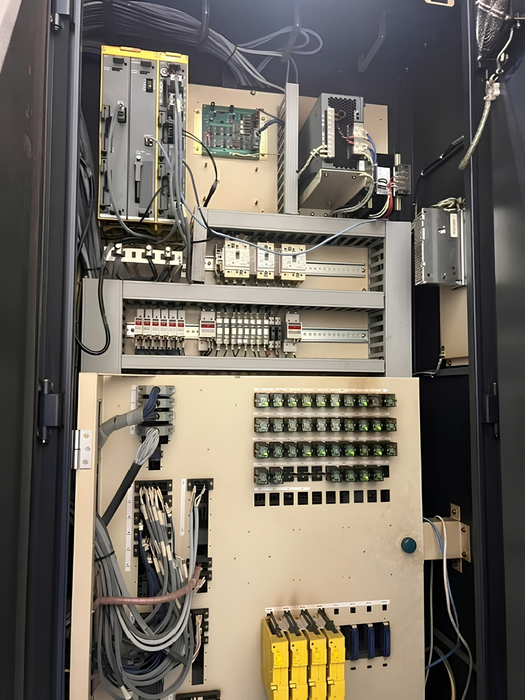 2001 MAKINO V77 | VMC – Vertical Machining Center | USED | In Stock!