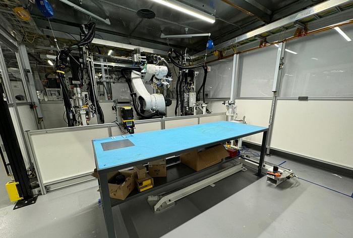 2020 Kuka Robotic Adhesive Work Cell﻿ ﻿KR60-3  6-AXIS | Used | In Stock!