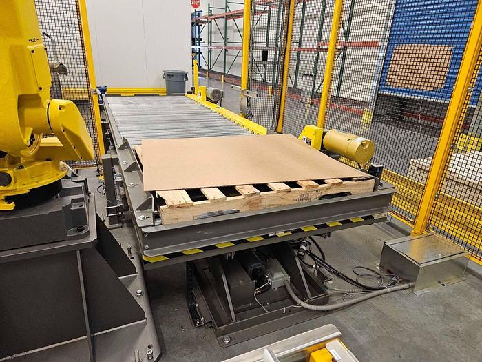 2018 Fanuc M-710i Robot with Langen LCR 700 Combined Robotic Palletizing System & Case Packing Machine | Used | In Stock!